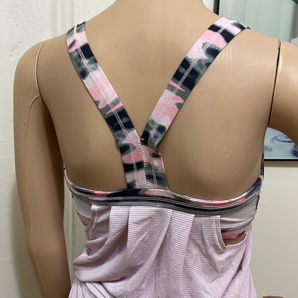 Lululemon women’s tank top size 6 pink built in bra Removeable paddin cinch - Picture 10 of 14